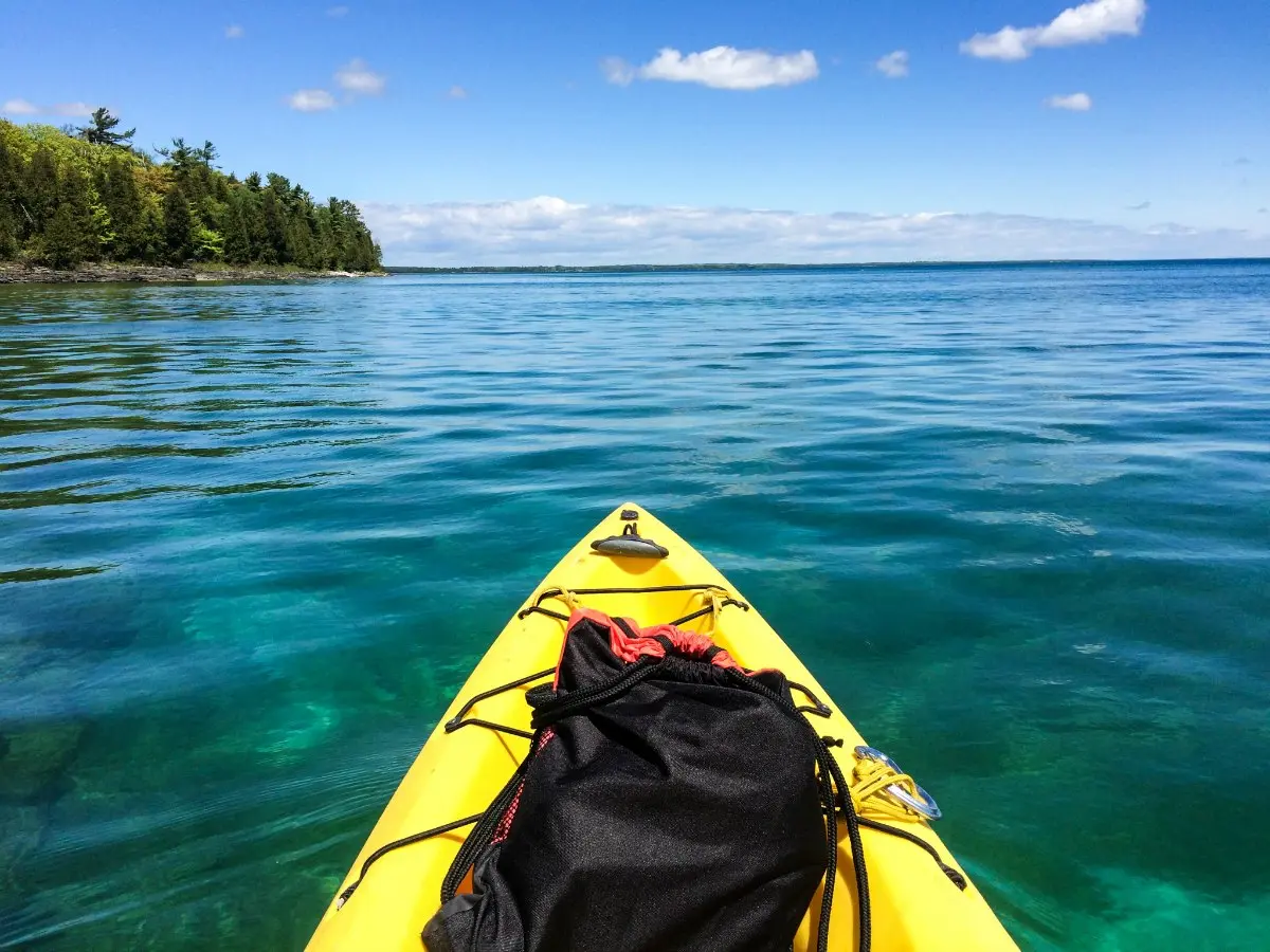 Great Lakes Kayaking Tour